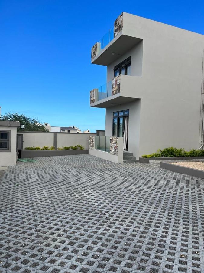 John House Studio No 6 Flic en Flac Экстерьер фото